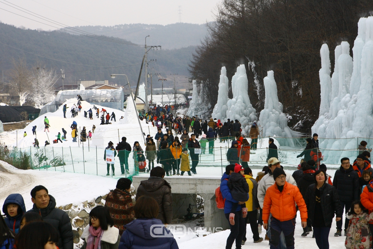 지난해 청양 알프스마을 얼음분수축제 모습 (사진제공 : 청양군청)